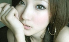 张根硕朴信惠图片